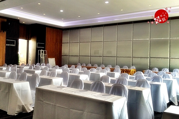 Royal Gems Club & Spa@ศาลายา นครปฐม ผลงานผนังบานเลื่อนกันเสียงเคลื่อนที่ ห้องประชุมสัมมนา สถานที่จัดงาน