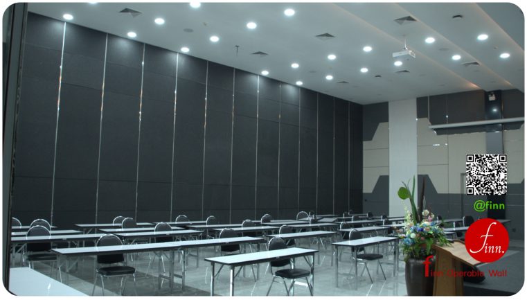 ผนังกั้นห้องประชุม @สยาม สไมล์ – กรุงเทพมหานคร # ผลงาน ผนังกั้นห้องประชุม ผนังกันเสียงเคลื่อนที่ ห้องประชุม และห้องฝึกอบรม