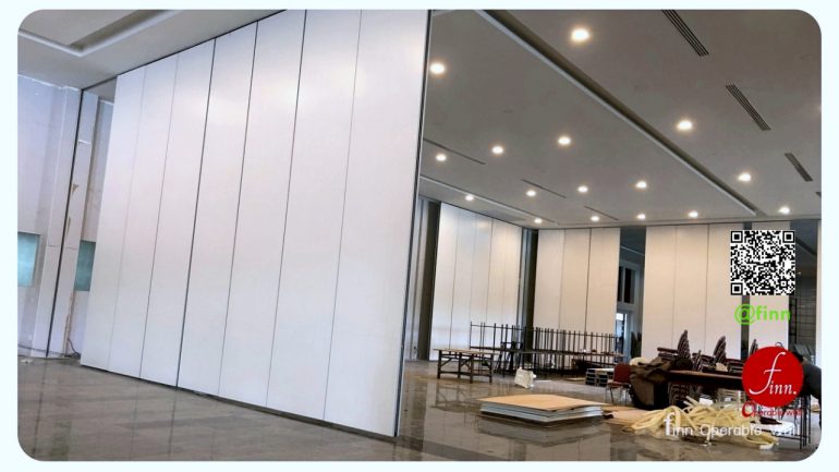ฉากกั้นห้องประชุม เก็บเสียง (Finn Operable Wall) By FINN De'cor